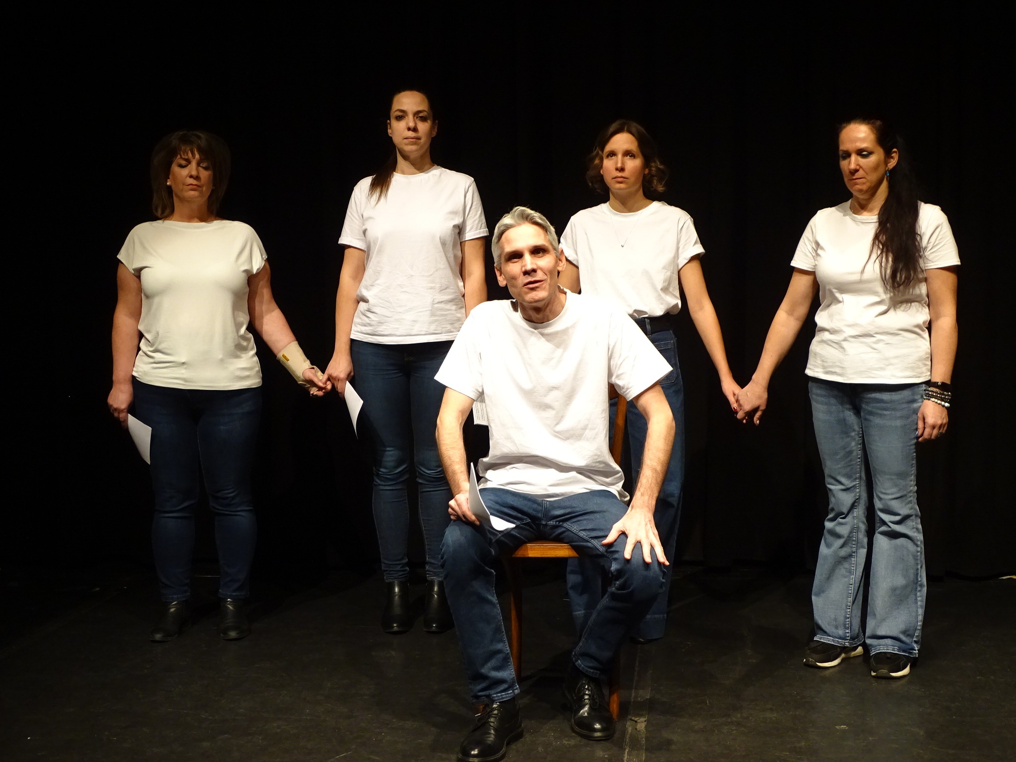 „Zsúfolt nézőtér fogadott, tíz percig taps volt”