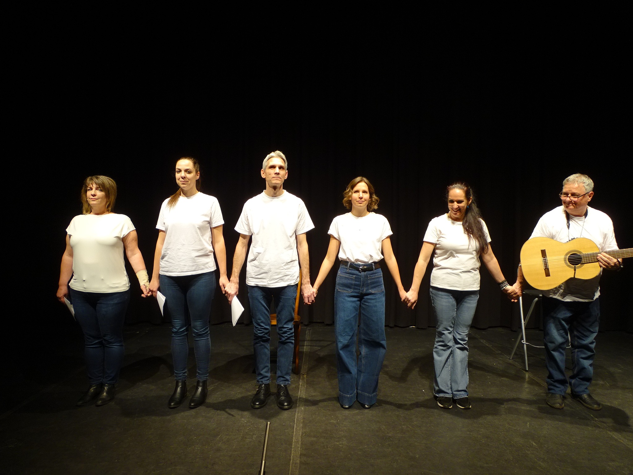 „Zsúfolt nézőtér fogadott, tíz percig taps volt”