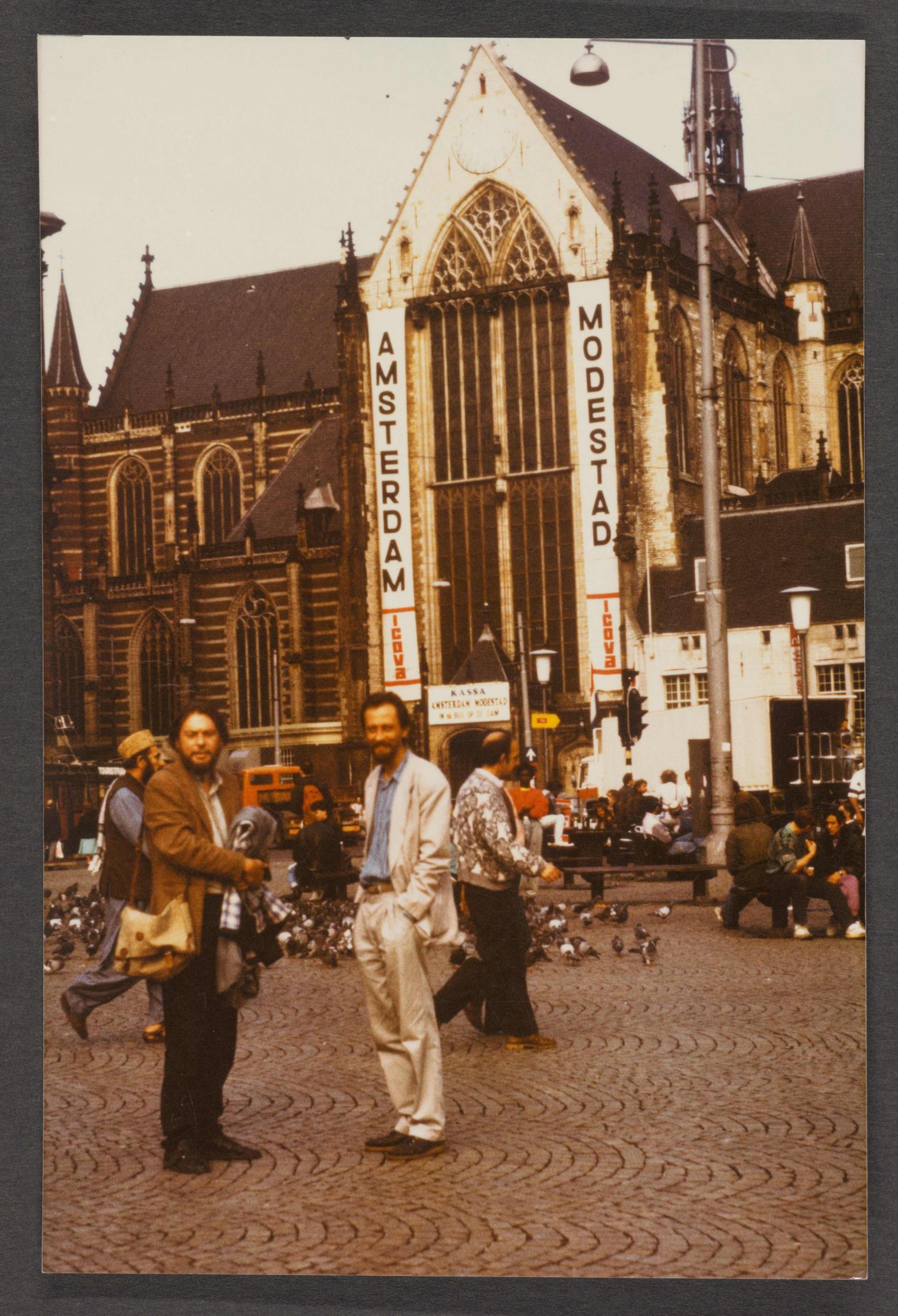 Útvesztőként megidézett mondatok