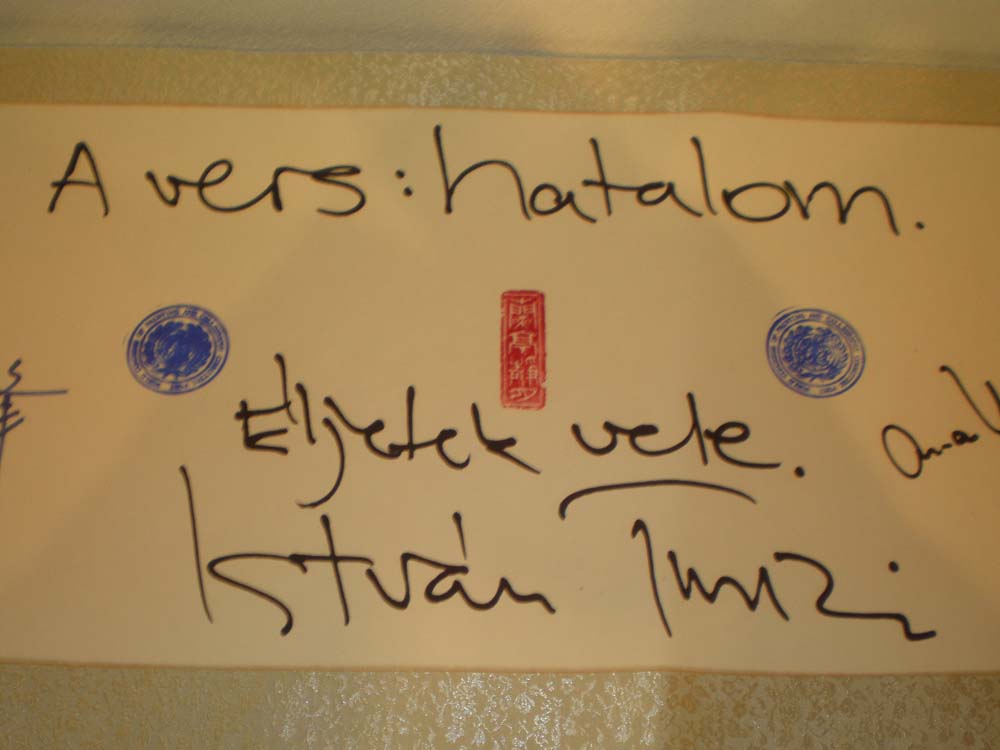 A vers: hatalom, Turczi István kézírásával