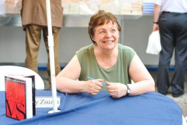 Rakovszky Zsuzsa Rakovszyky Zsuzsa