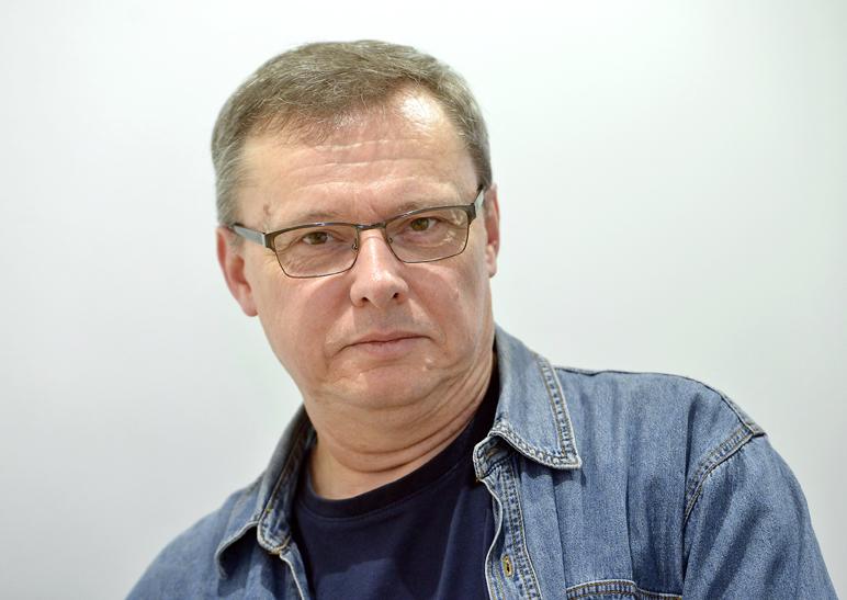 Hász Róbert – Fotó: Frank Ivette Hász Róbert – Fotó: Frank Ivette
