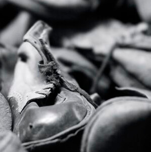 Egy pár úri cipő – ARANY ÁGNES elbeszélése