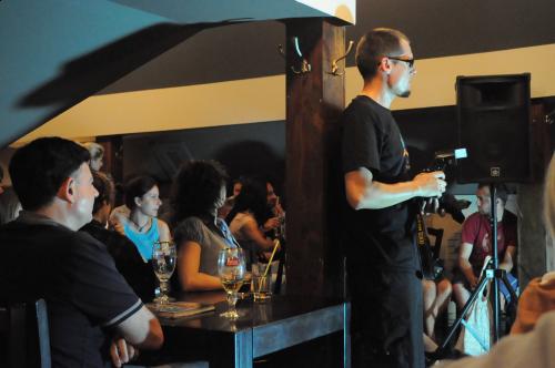 Kolozsvár magyar napjai – Irodalmi arcképcsarnok és a macskák