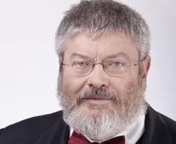 A mesemondó forradalmár