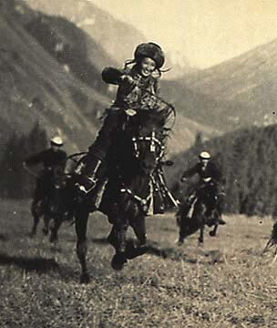 Orosz fotóritkaságok Pozsonyban