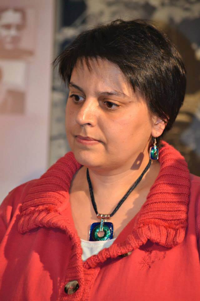 Lőnhárt Melinda portréja